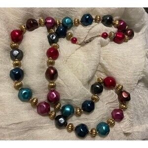 Milticolored Beaded Vintage Necklace